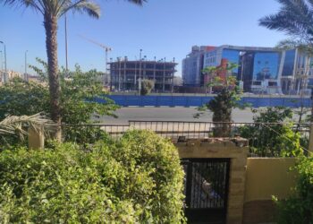 كمبوند ايزي لايف