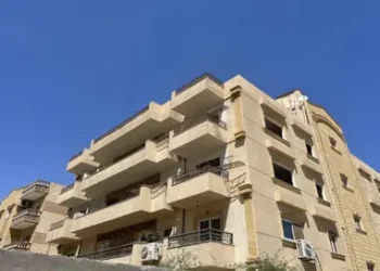 Grand Cesar Compound
