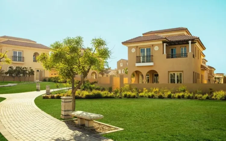 كمبوند هايد بارك تيراسيز التجمع الخامس… تجربة سكنية راقية في قلب القاهرة الجديدة